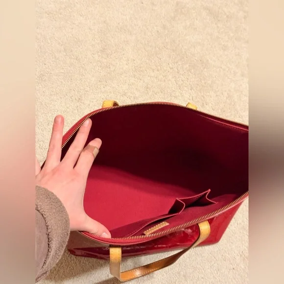 Louis Vuitton Bellevue GM Vernis